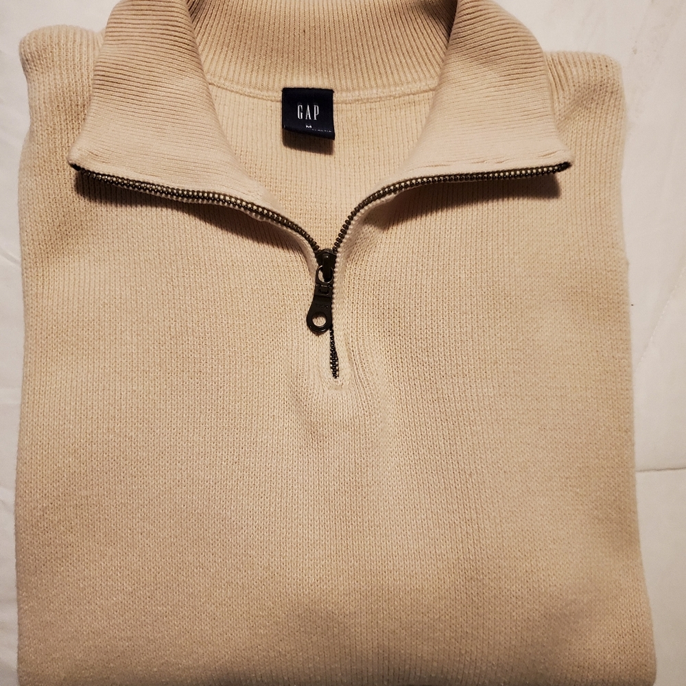 Quarter zip